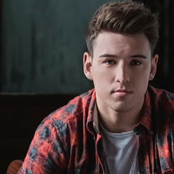 Taylor Henderson - List pictures