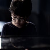 Joey Alexander - List pictures