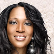 Lutricia Mc Neal - List pictures