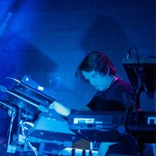 Chicane - List pictures