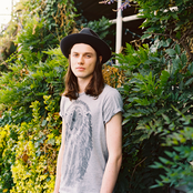 James Bay - List pictures
