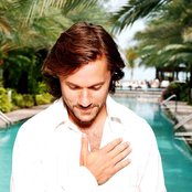 Diego Torres - List pictures