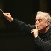 Daniel Barenboim - List pictures
