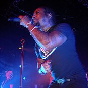 Sevendust - List pictures