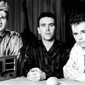 Crowded House - List pictures