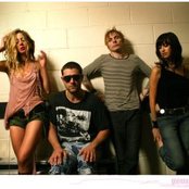 Queen Adreena - List pictures