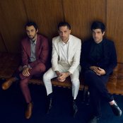 Mini Mansions - List pictures