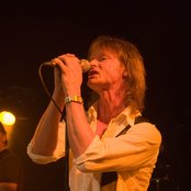 Stage Dolls - List pictures