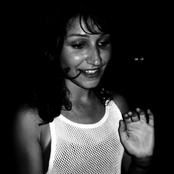 Laleh - List pictures