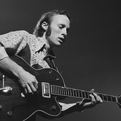 Stephen Stills - List pictures