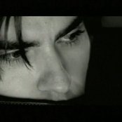 Kelly Jones - List pictures