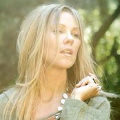 Meja - List pictures