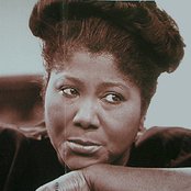 Mahalia Jackson - List pictures