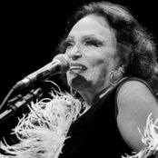 Bibi Ferreira - List pictures