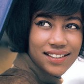 Kim Weston - List pictures