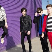 Hot Chelle Rae - List pictures