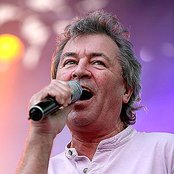 Ian Gillan - List pictures