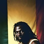 Tiken Jah Fakoly - List pictures