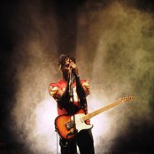 Kele - List pictures