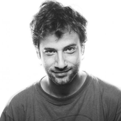 Maraveyas Ilegàl - List pictures