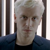 Mr Hudson - List pictures