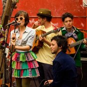 Monsieur Periné - List pictures