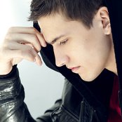 Asher Monroe - List pictures