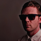 Patrick Baker - List pictures