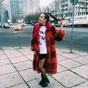 Dua Lipa - List pictures