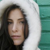 Maggie Walters - List pictures