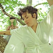 Quadron - List pictures