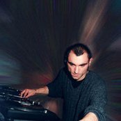 Miles Robert - List pictures