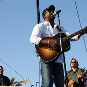 Darius Rucker - List pictures