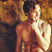 Diego Gonzalez - List pictures