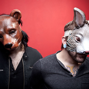 The Bunny The Bear - List pictures