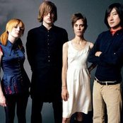 Von Bondies - List pictures