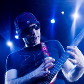 Joe Satriani - List pictures