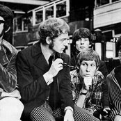 Manfred Mann - List pictures