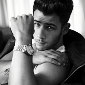 Nick Jonas - List pictures