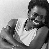 Tracy Chapman - List pictures