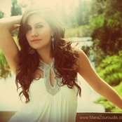 Maria Zouroudis - List pictures
