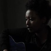 Mirel Wagner - List pictures