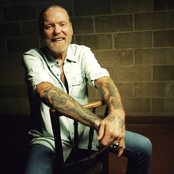 Gregg Allman - List pictures