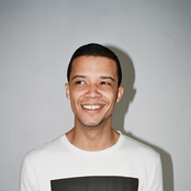 Raleigh Ritchie - List pictures