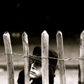 Mick Karn - List pictures