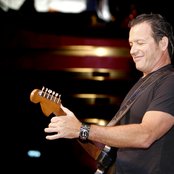 Tommy Castro - List pictures