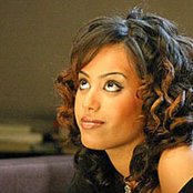 Amel Bent - List pictures