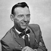 Hank Snow - List pictures