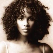 Toni Braxton - List pictures