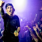 Christina Novelli - List pictures